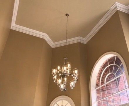 richmond-texas-lights-instal-chandelie
